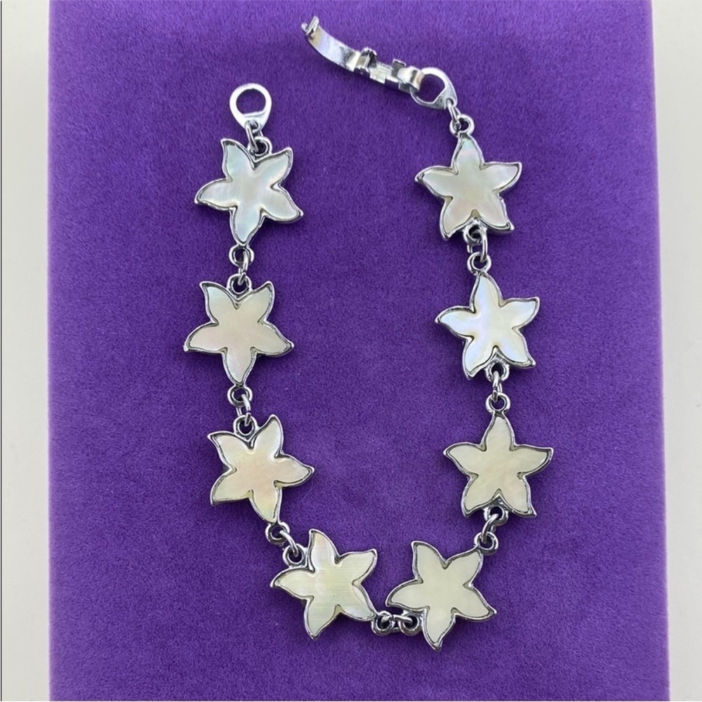 Silver Mother of Pearl Floral Bracelet
